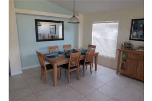 530 Wellesly St, Oviedo, FL 32765, Sold 04/16/18