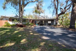2119 Lake Dr, Winter Park, FL 32789, Sold 06/12/18