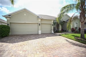 2320 Hinsdale Dr, Kissimmee, FL 34741, Sold 05/03/18