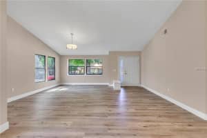 7301 Spring Villas Cir, Orlando, FL 32819, Sold 04/13/18