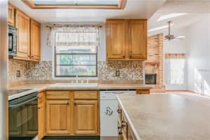 2036 Bluff Oak St, Apopka, FL 32712, Sold 04/27/18