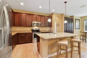 2528 Woodside Ridge Dr, Apopka, FL 32712, Sold 04/13/18