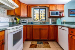 4139 S Atlantic Ave, New Smyrna Beach, FL 32169, Sold 12/13/19