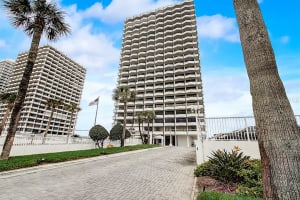 2828 N Atlantic Ave, Daytona Beach, FL 32118, Sold 03/19/20