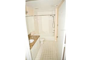5578 Metrowest Blvd, Orlando, FL 32811, Sold 10/27/21