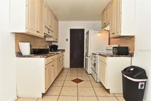 2727 W OAK RIDGE RD #4, ORLANDO, FL 32809 Sold 09/09/22