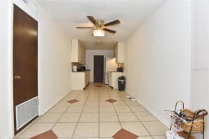 2727 W OAK RIDGE RD #4, ORLANDO, FL 32809 Sold 09/09/22