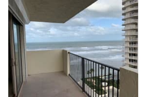 2947 S Atlantic Ave, Daytona Beach, FL 32118, Sold 03/18/21