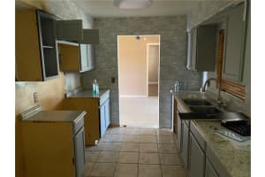 1003 RED OAK CIR, BRANDON, FL 33511 Sold 01/27/23