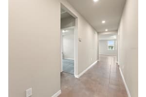 448 Mckenna Dr, Winter Haven, FL 33881, Sold 03/04/22