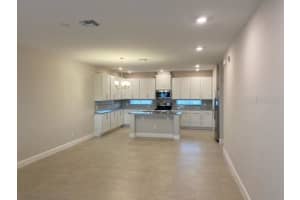 14271 KELLOGG AVE, ORLANDO, FL 32827 Sold 09/08/21
