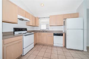 5642 Rywood Dr, Orlando, FL 32810, Sold 03/30/21