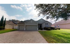 117 E Blue Water Edge Dr, Eustis, FL 32736, Sold 10/11/21