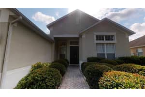 117 E Blue Water Edge Dr, Eustis, FL 32736, Sold 10/11/21
