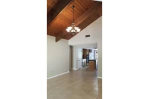 607 Sweetwater Club Cir, Longwood, FL 32779, Sold 11/02/21