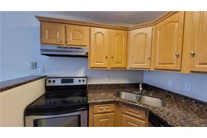 4744 Walden Cir, Orlando, FL 32811, Sold 01/19/22