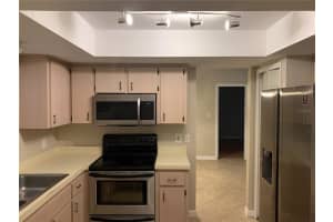 8165 St Albans Dr, Orlando, FL 32835, Sold 12/20/21