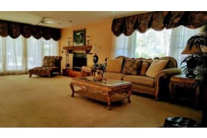 451 Bowdoin Cir, Sarasota, FL 34236, Sold 08/08/22