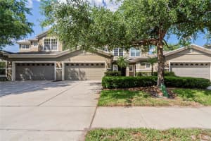 946 DAVENWOOD CT, OCOEE, FL 34761 Sold 09/23/21