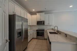 946 DAVENWOOD CT, OCOEE, FL 34761 Sold 09/23/21