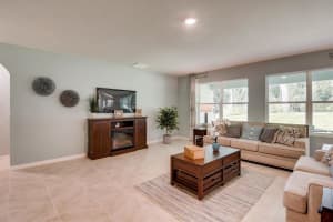 862 Baylor Dr, Deltona, FL 32725, Sold 11/30/21