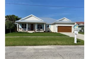 216 Desoto Dr, New Smyrna Beach, FL 32169, Sold 12/06/21
