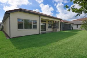 10390 Angel Oak Ct, Orlando, FL 32836, Sold 10/05/21