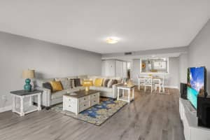 530 E Central Blvd, Orlando, FL 32801, Sold 01/21/22