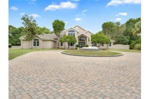 101 Horse Lovers Ln, Altamonte Springs, FL 32714, Sold 10/08/21