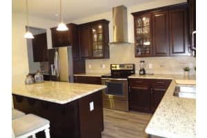 4826 Southlawn Ave, Orlando, FL 32811, Sold 11/16/21