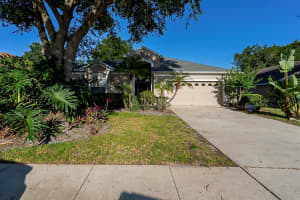 305 Englenook Dr, DeBary, FL 32713, Sold 01/26/22