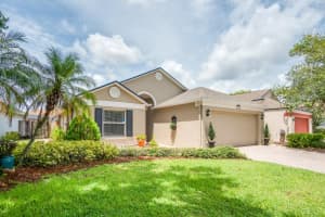 161 Lakebreeze Cir, Lake Mary, FL 32746, Sold 10/27/21