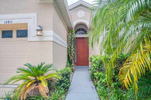 10911 Arbor View Blvd, Orlando, FL 32825, Sold 11/02/21