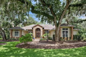 12240 Treetop Ct, Orlando, FL 32832, Sold 11/19/21