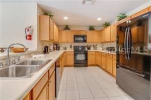 207 Robin Rd, Davenport, FL 33896, Sold 11/16/21