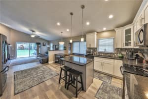 848 N Lake Claire Cir, Oviedo, FL 32765, Sold 08/27/21