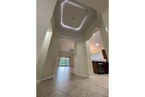 9042 Edenshire Cir, Orlando, FL 32836, Sold 10/06/21