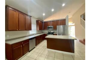 2140 Shadow Creek Dr, Kissimmee, FL 34746, Sold 10/26/21