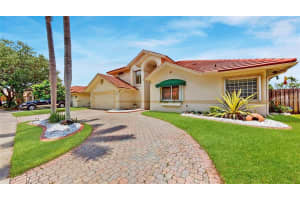 10261 SW 15th St, Pembroke Pines, FL 33025, Sold 10/20/21
