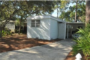 525 W Plantation Blvd, Lake Mary, FL 32746, Sold 01/31/22