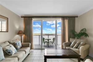 13415 Blue Heron Beach Dr, Orlando, FL 32821, Sold 10/04/21