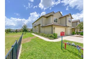 1004 Pavia Dr, Apopka, FL 32703, Sold 11/09/21