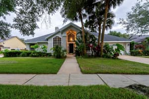 837 Lullwater Dr, Oviedo, FL 32765, Sold 10/29/21