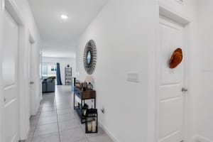 841 Cambridge Dr, Winter Haven, FL 33881, Sold 10/27/21