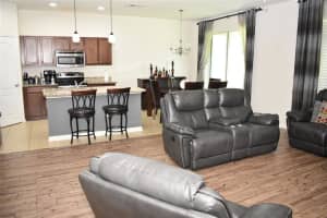 247 Lake Davenport Cir, Davenport, FL 33837, Sold 10/12/21