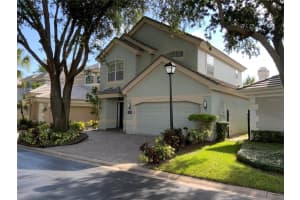 8431 Foxworth Cir, Orlando, FL 32819, Sold 12/16/21
