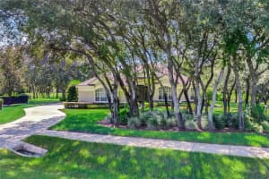 761 Mills Estate Pl, Chuluota, FL 32766, Sold 11/16/21