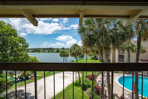 612 Orange Dr, Altamonte Springs, FL 32701, Sold 02/23/22