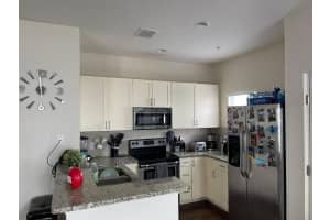 5364 Diplomat Ct, Kissimmee, FL 34746, Sold 10/29/21