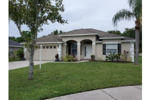 4833 Post Pointe Dr, Sarasota, FL 34233, Sold 10/13/21